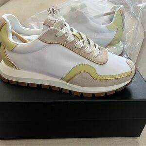 Donna Karan New York Binx Lace Up Sneaker 8.5 nwt